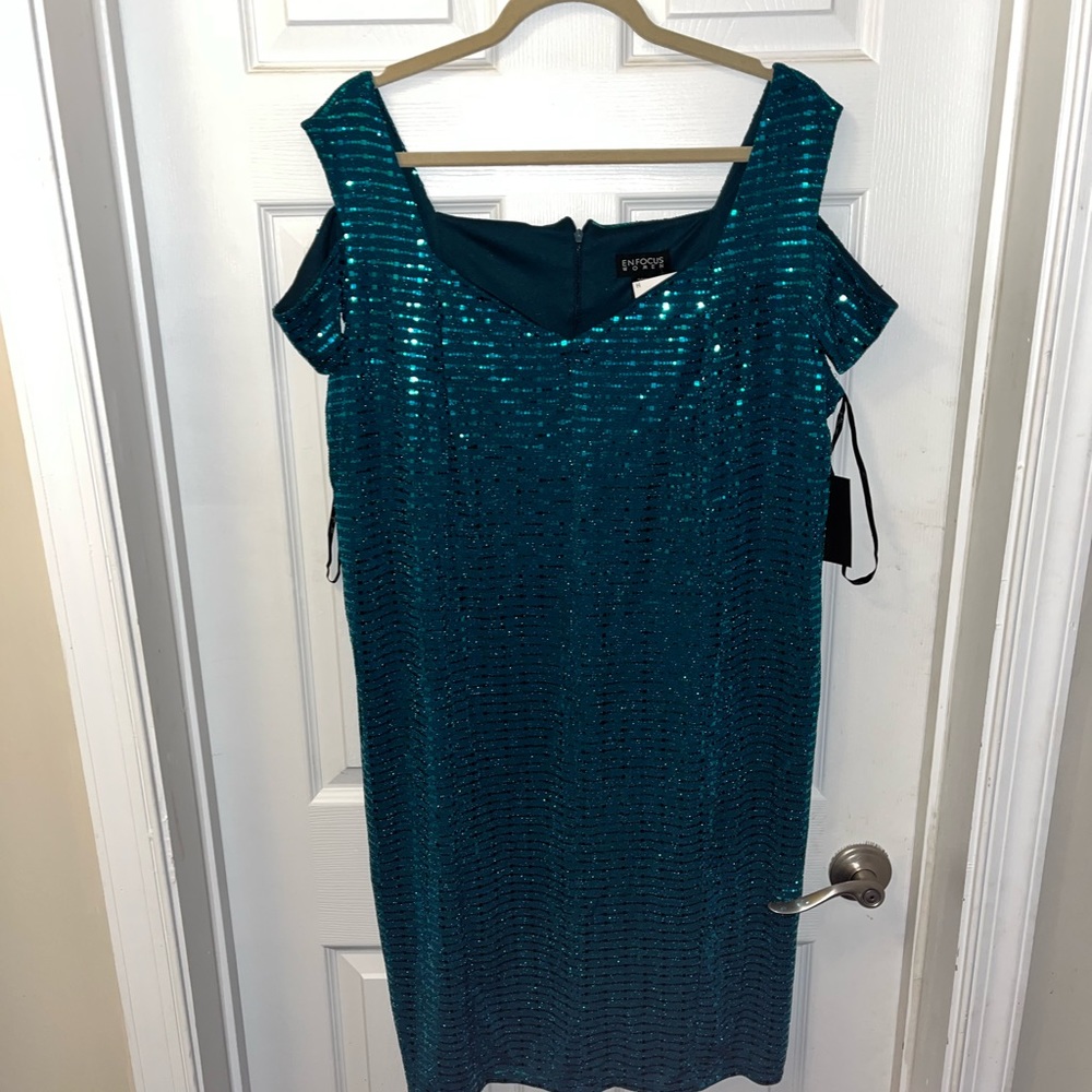 Sexy NWT teal cocktail dress
